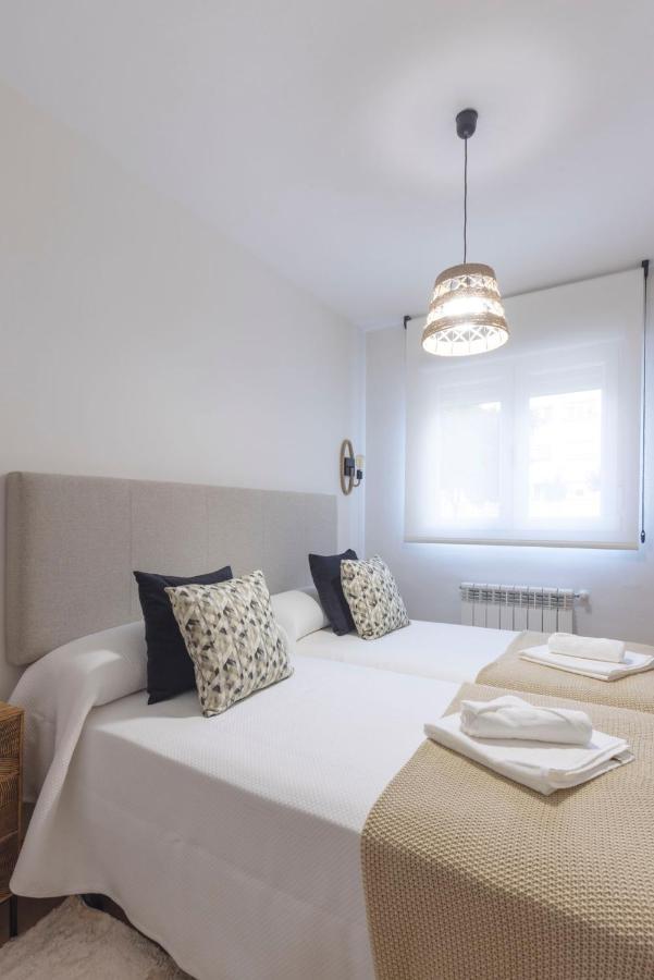 El Piso De Pilar Apartment Llanes Ngoại thất bức ảnh
