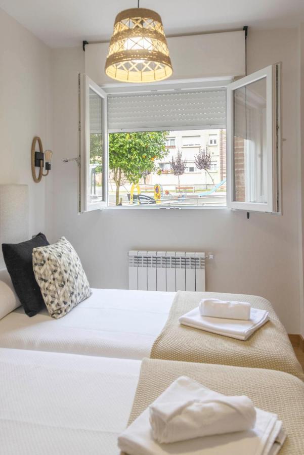 El Piso De Pilar Apartment Llanes Ngoại thất bức ảnh