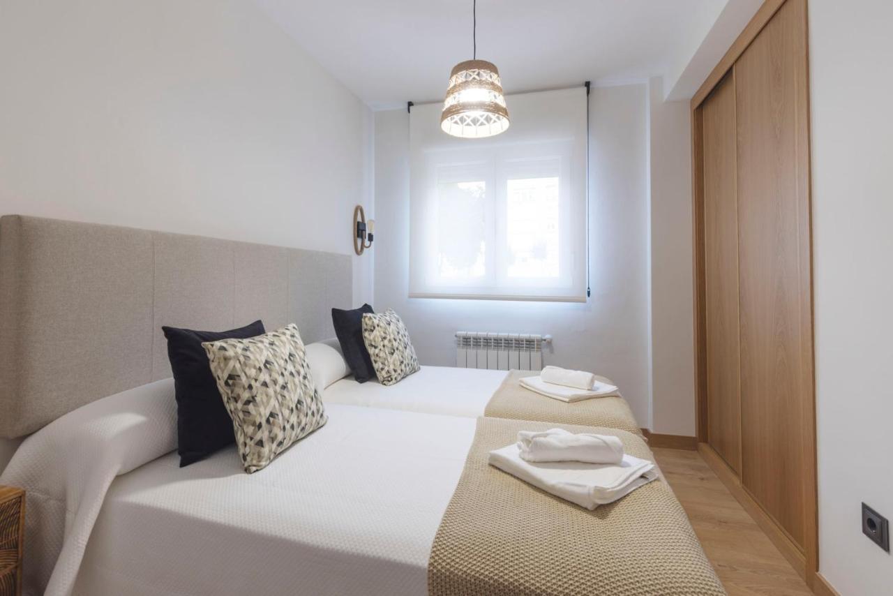 El Piso De Pilar Apartment Llanes Ngoại thất bức ảnh